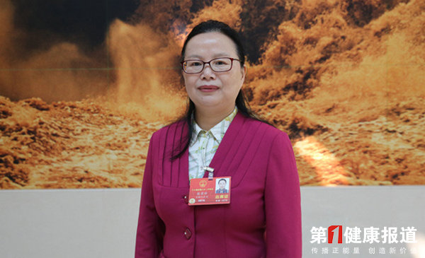 张荣珍代表 建议完善中医院急诊体系建