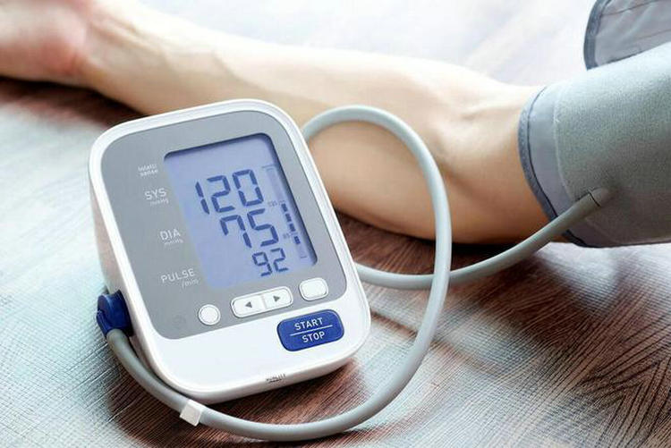夏天高血压“自愈”？要关注血压波动！