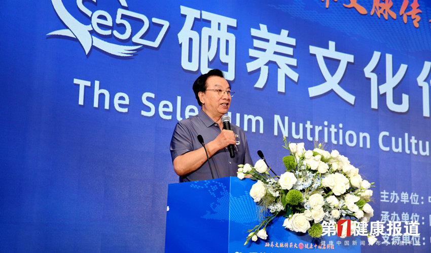 1748496342997378.jpg 吴昊昱_副本.jpg