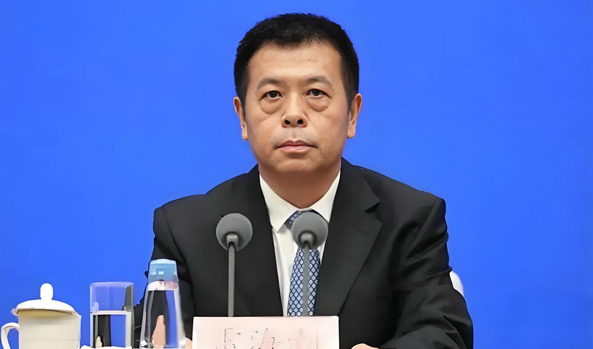 雷海潮：加快建设健康中国