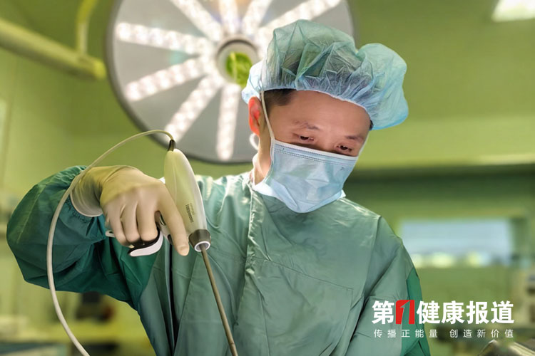 朱寅杰以患者需求为导向获颁健康宣传大使